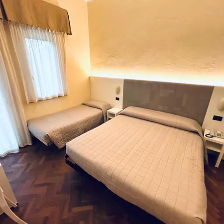 מלון Milano