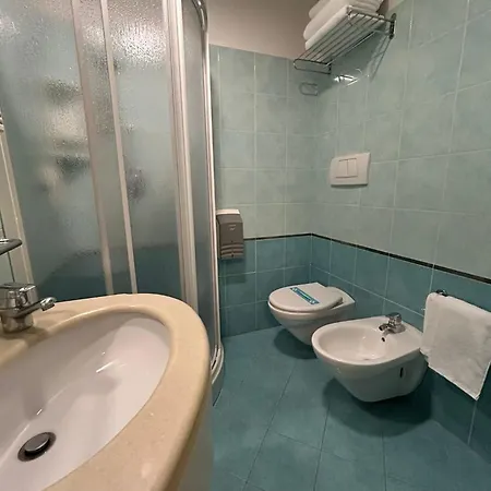 ホテル Milano チェゼナーティコ